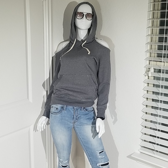 Jake & Rae Cold Shoulder Sweat Shirt - Picture 4 of 8